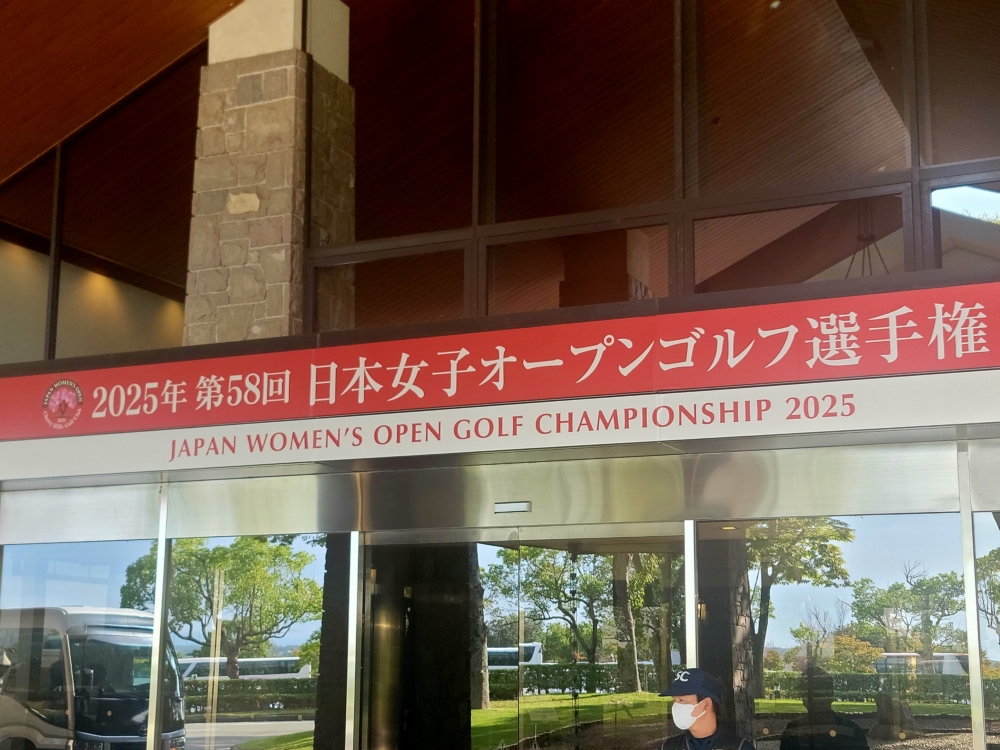 2025 チェリーヒルズGC日本女子オープン記念　ゴルフバッグ 🆕ゴルフバック🥰 大好きなオレンジカラーで作ってもらいました